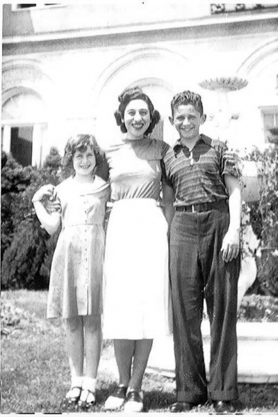 File:1935 Barbara, Majorie Schneider, and Mailer.jpg